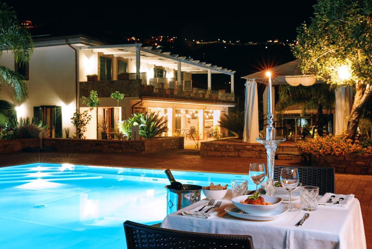 Cuore Del Cilento Relais&Retreat กัสเตลลาบาเต ภายนอก รูปภาพ