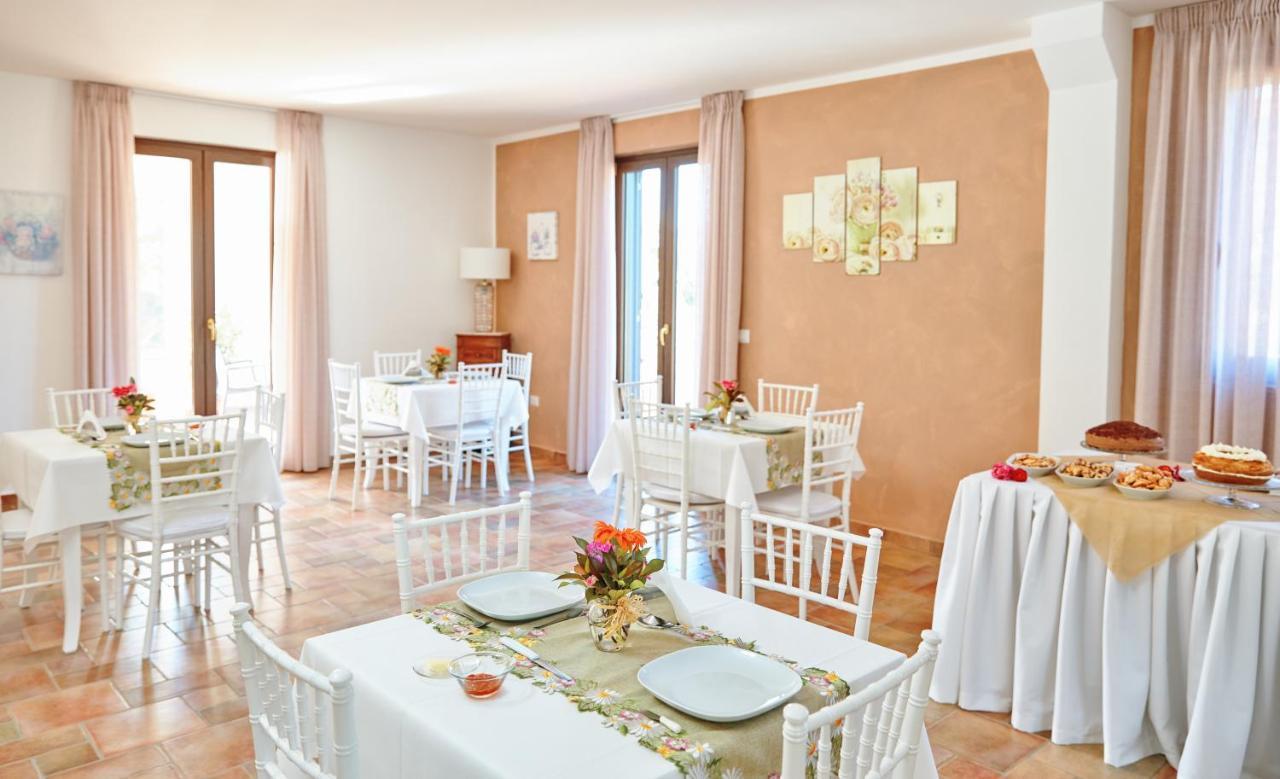 Cuore Del Cilento Relais&Retreat กัสเตลลาบาเต ภายนอก รูปภาพ