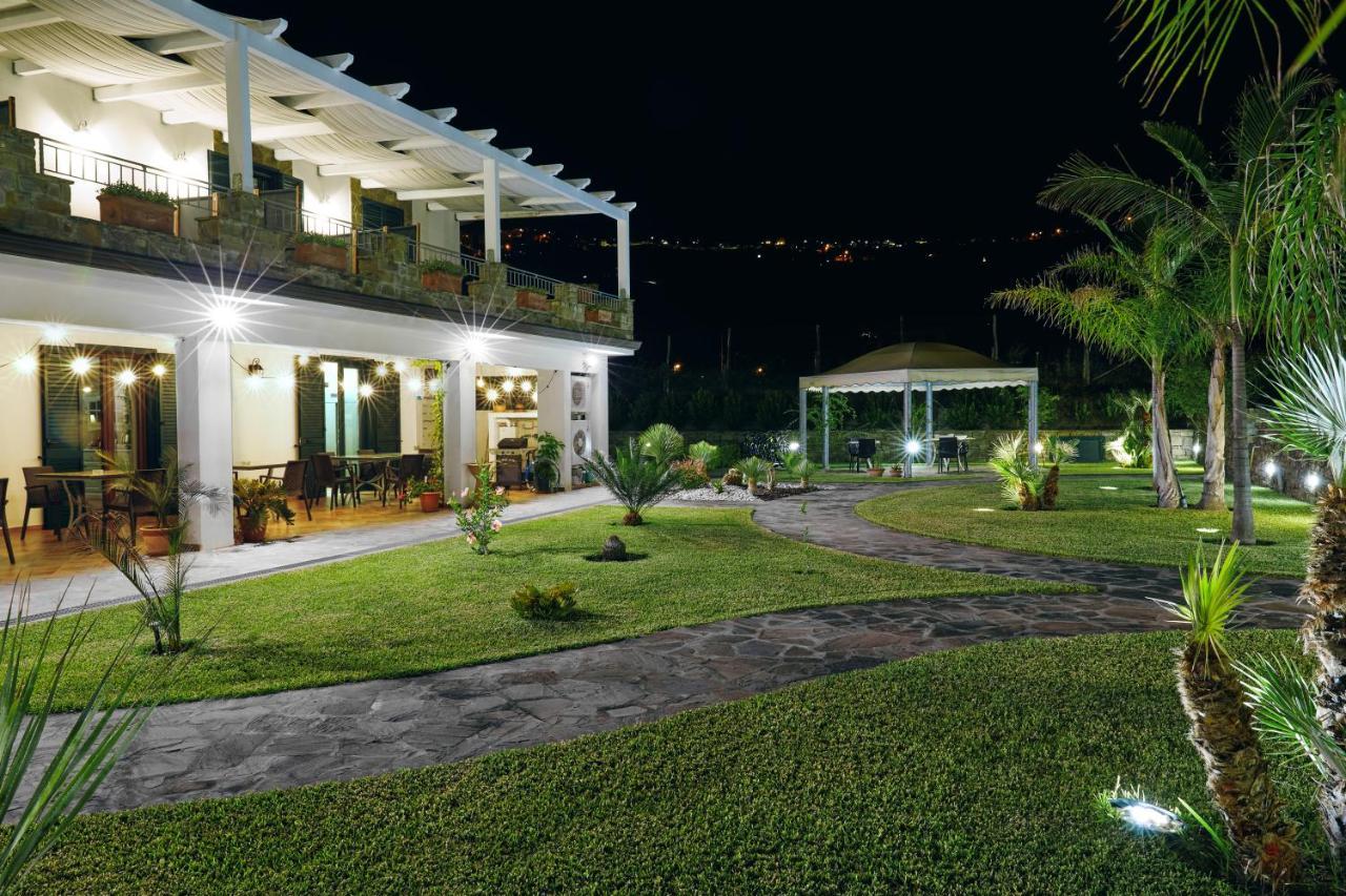 Cuore Del Cilento Relais&Retreat กัสเตลลาบาเต ภายนอก รูปภาพ