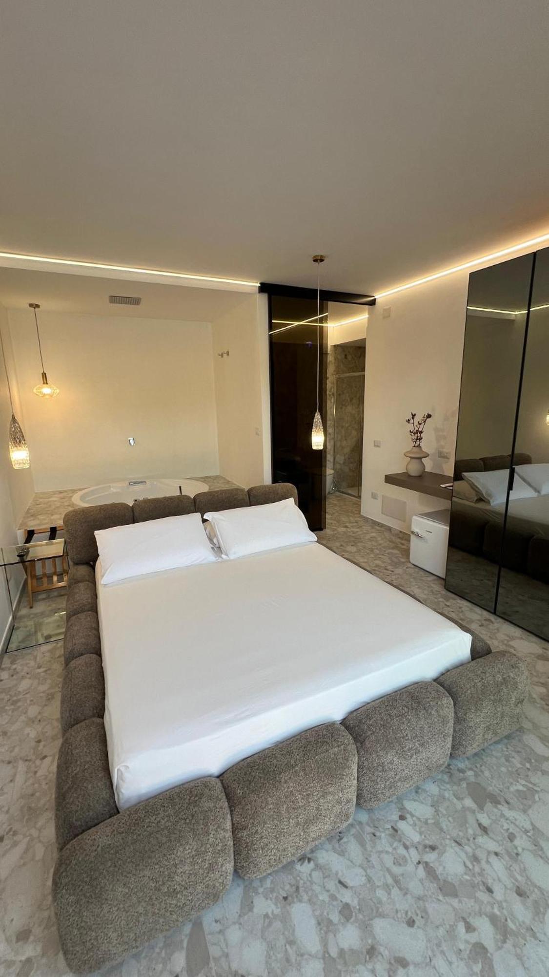 Cuore Del Cilento Relais&Retreat กัสเตลลาบาเต ภายนอก รูปภาพ