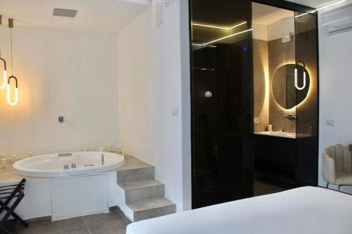 Cuore Del Cilento Relais&Retreat กัสเตลลาบาเต ภายนอก รูปภาพ